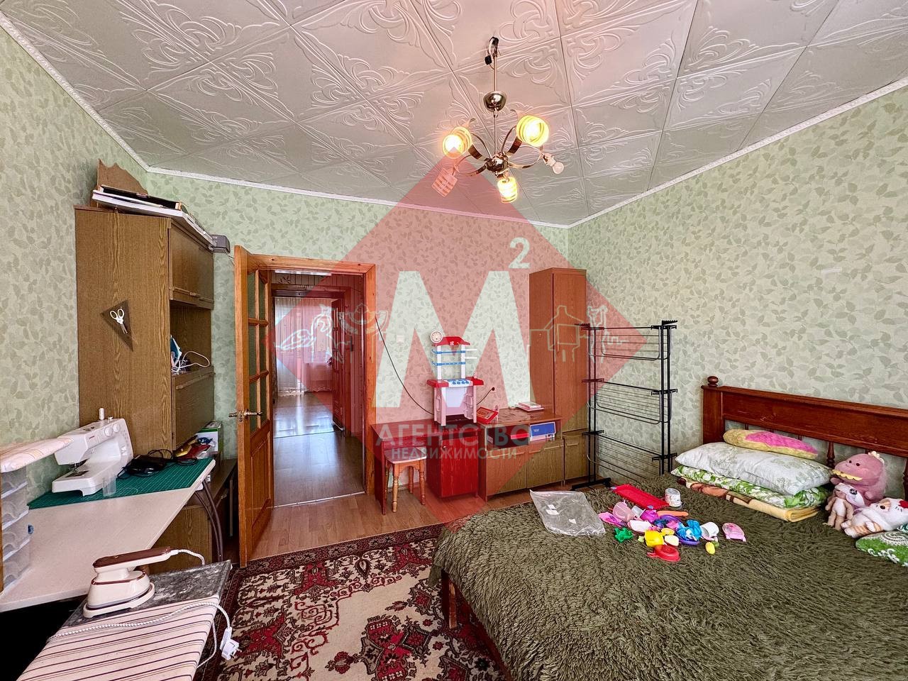 Продается просторная 3-комнатная