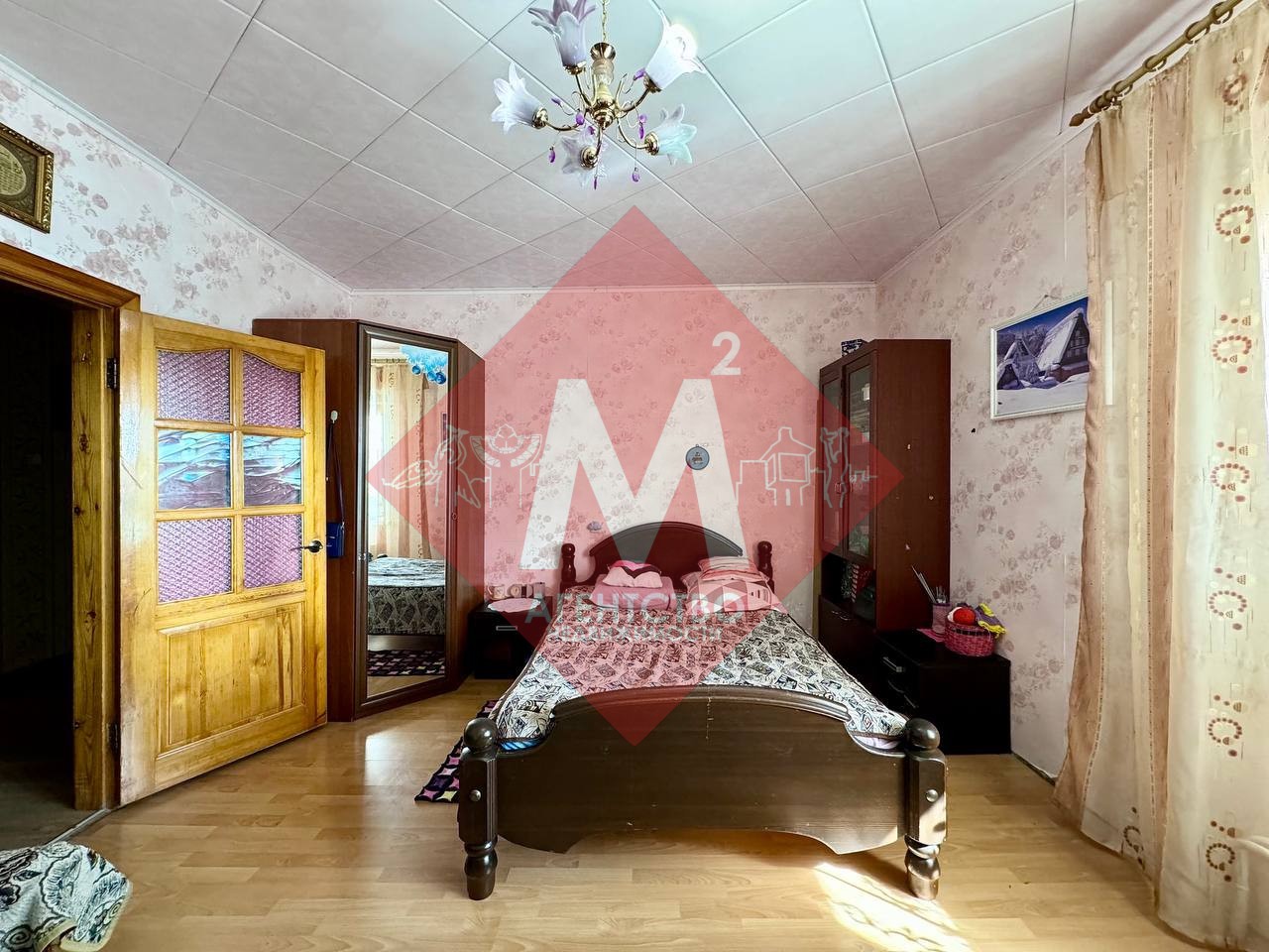 Продается просторная 3-комнатная