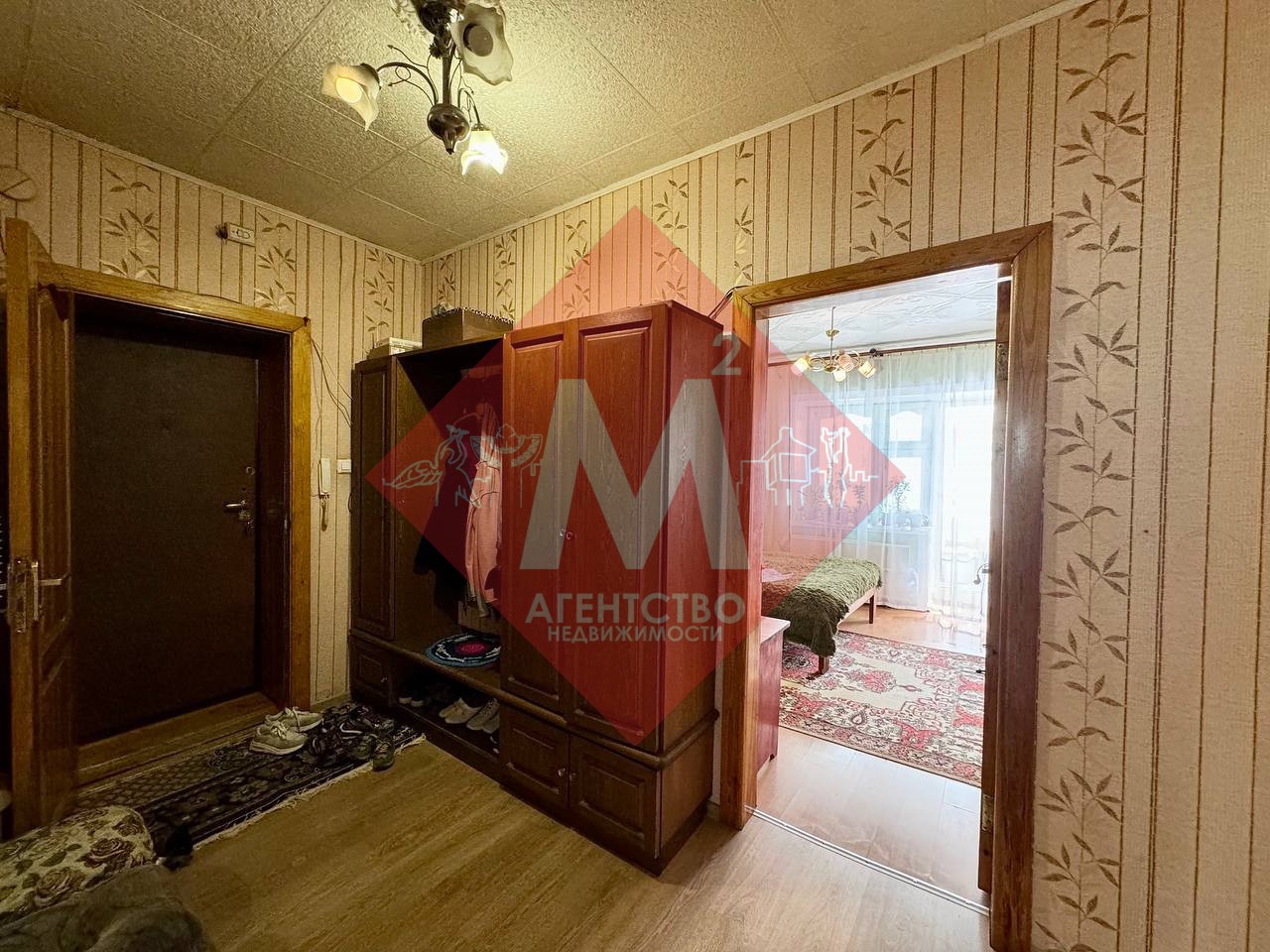 Продается просторная 3-комнатная