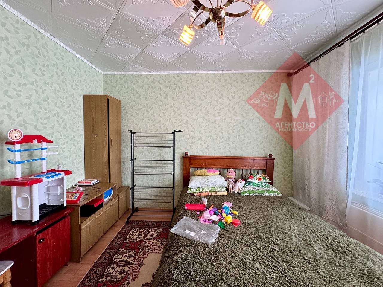 Продается просторная 3-комнатная