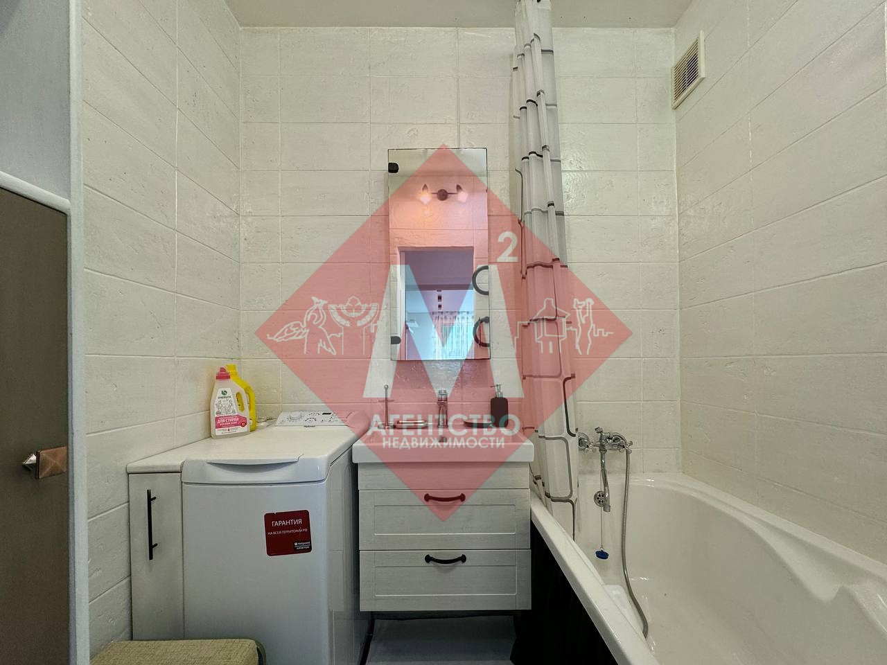 Продается просторная 1-комнатная