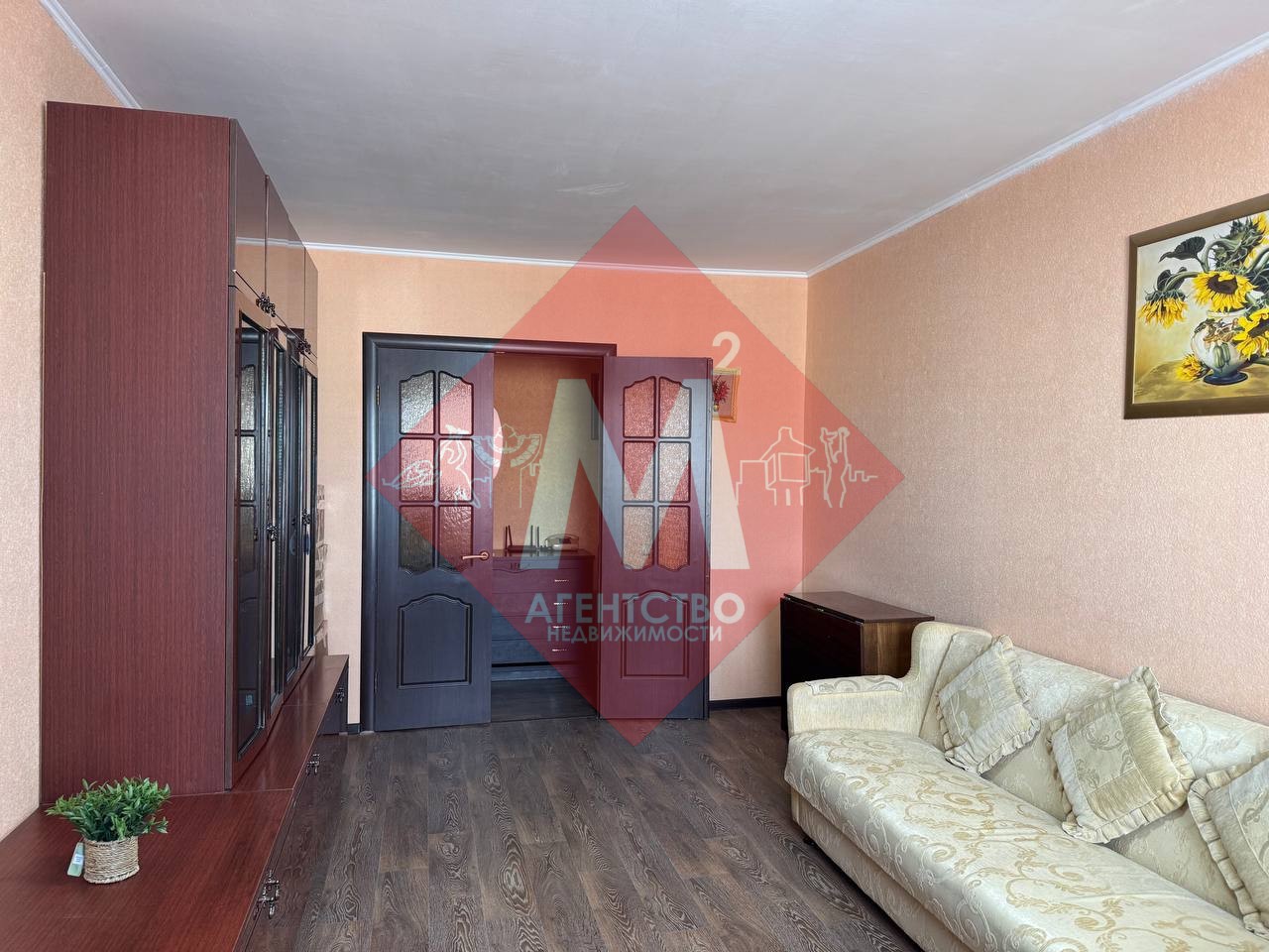 Продается 3-комнатная квартира