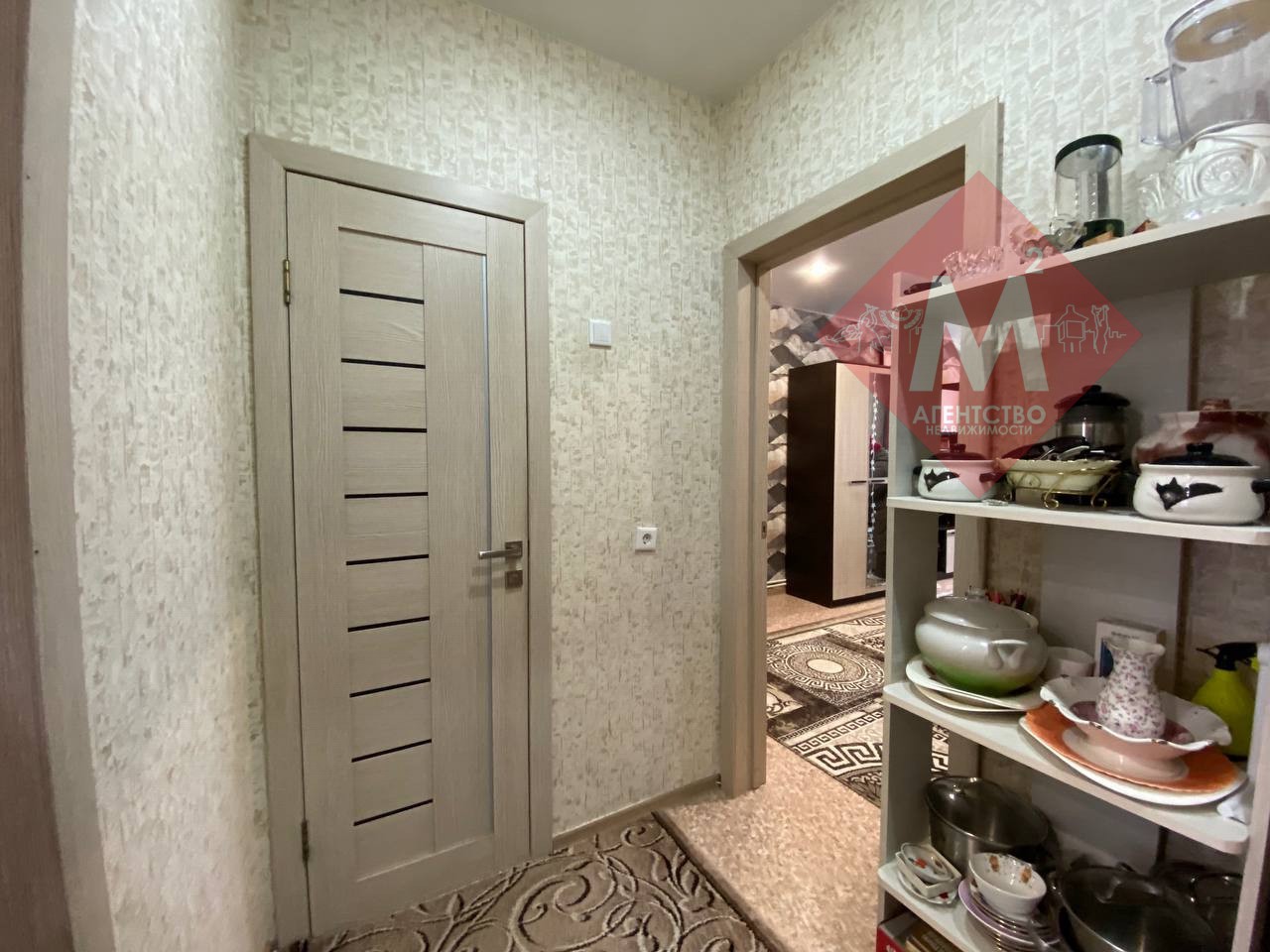 Продается 2-комнатная