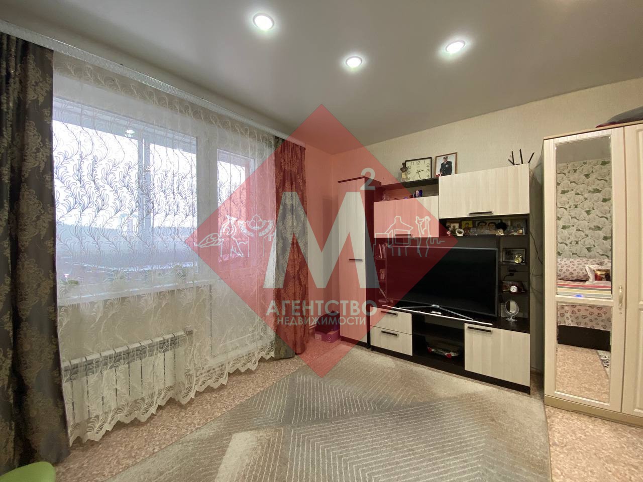 Продается 2-комнатная