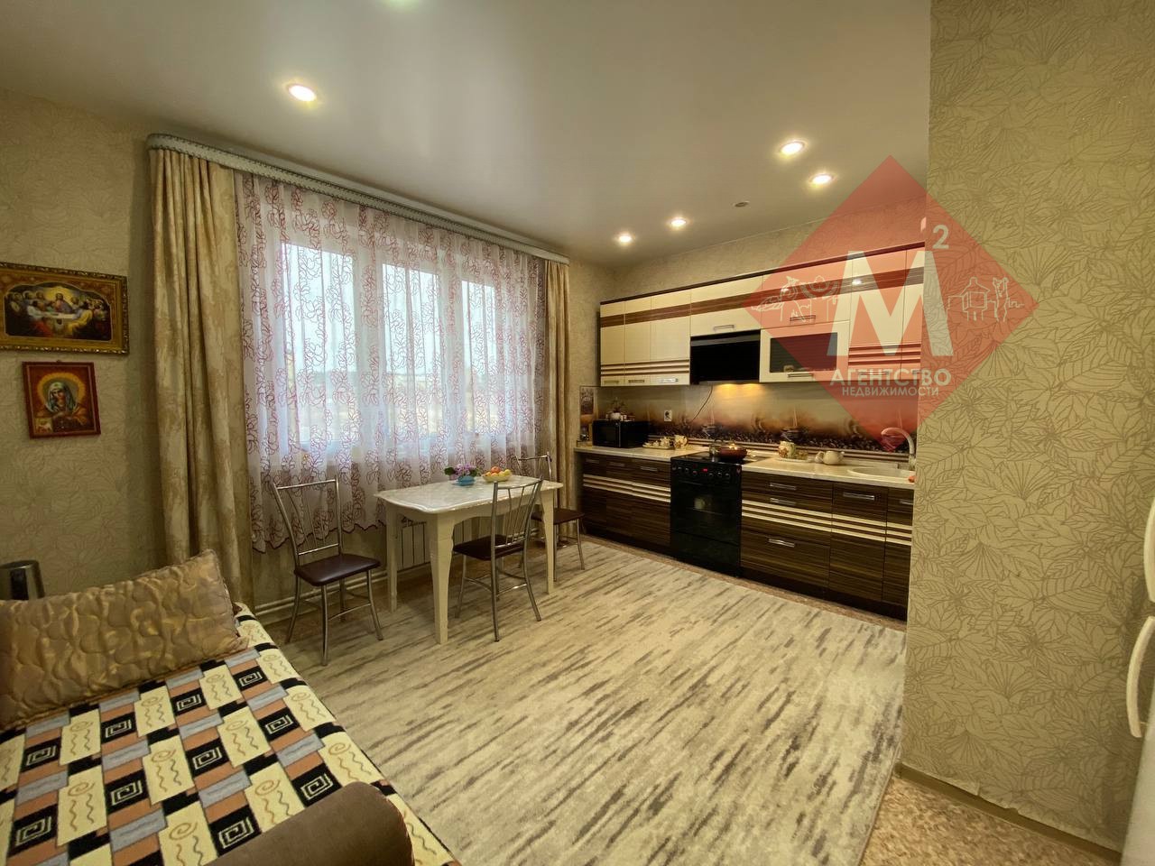 Продается 2-комнатная