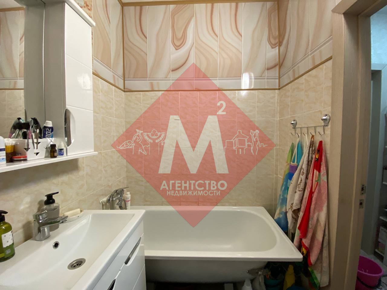 Продается 2-комнатная