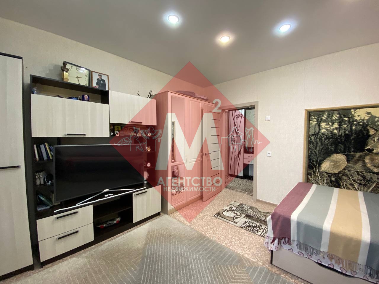 Продается 2-комнатная