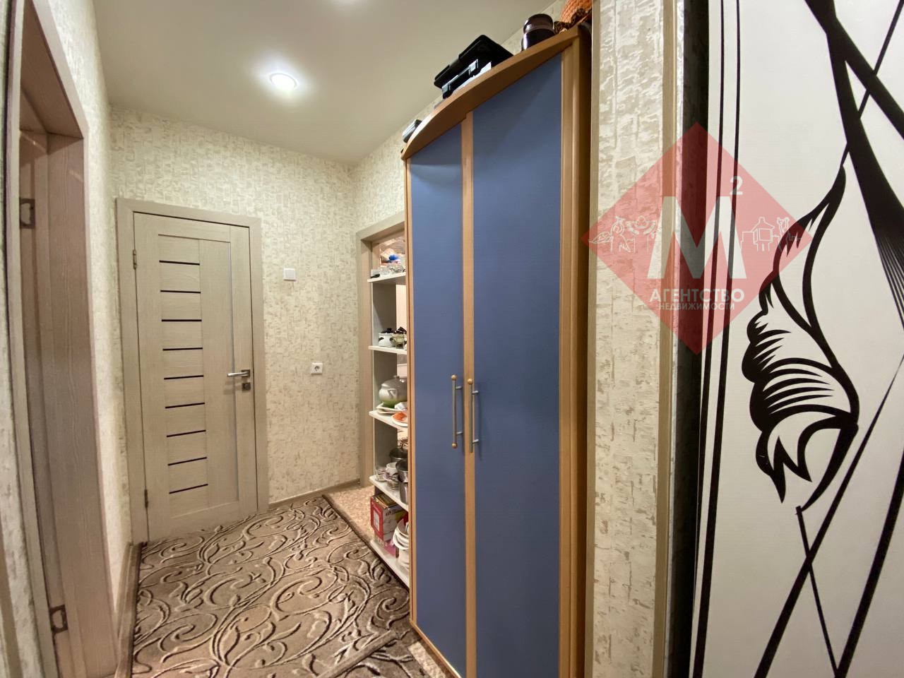 Продается 2-комнатная