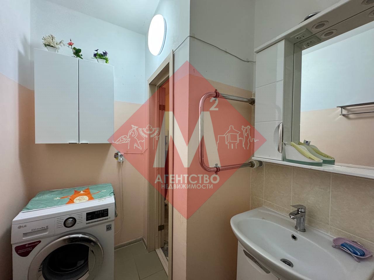 Продается двухкомнатная квартира