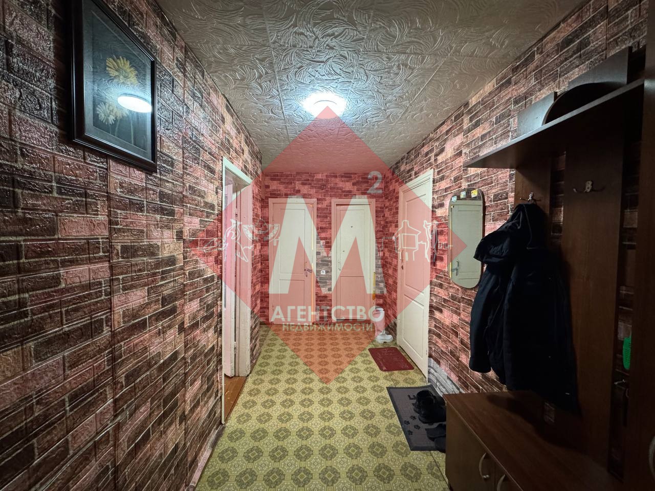 Продается 2-комнатная квартира