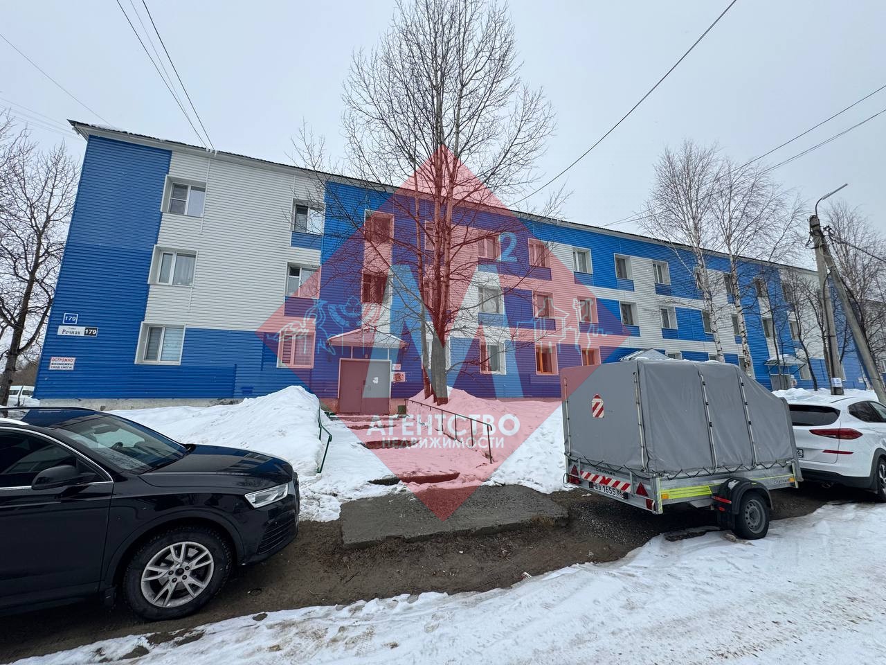 Продается 2-комнатная квартира