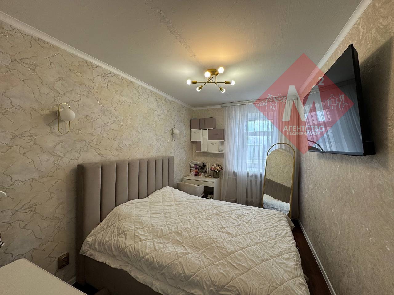 Продается 2-комнатная квартира