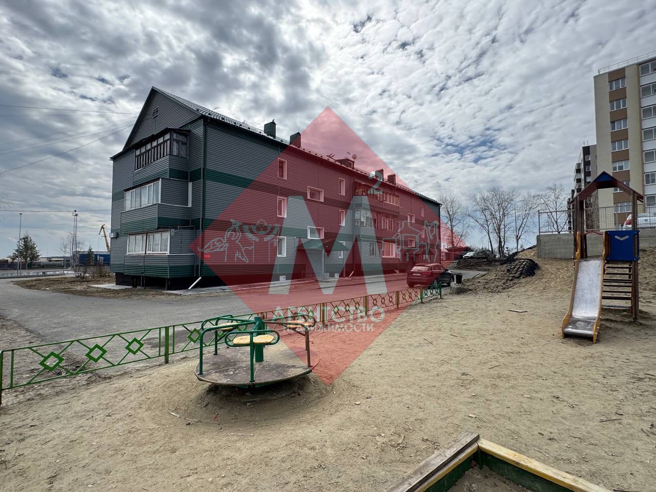 Продается 2-комнатная квартира