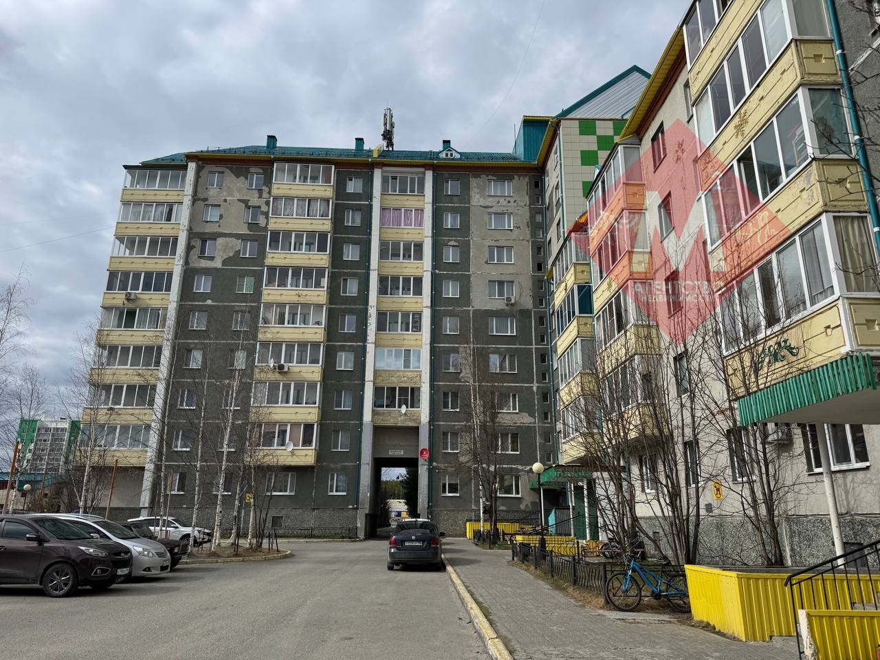 Продается 3-комнатная квартира
