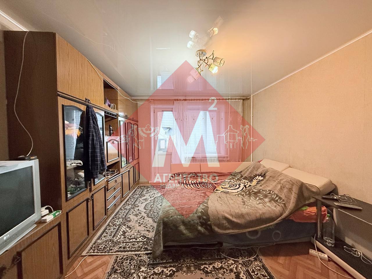 Продается 2-комнатная квартира