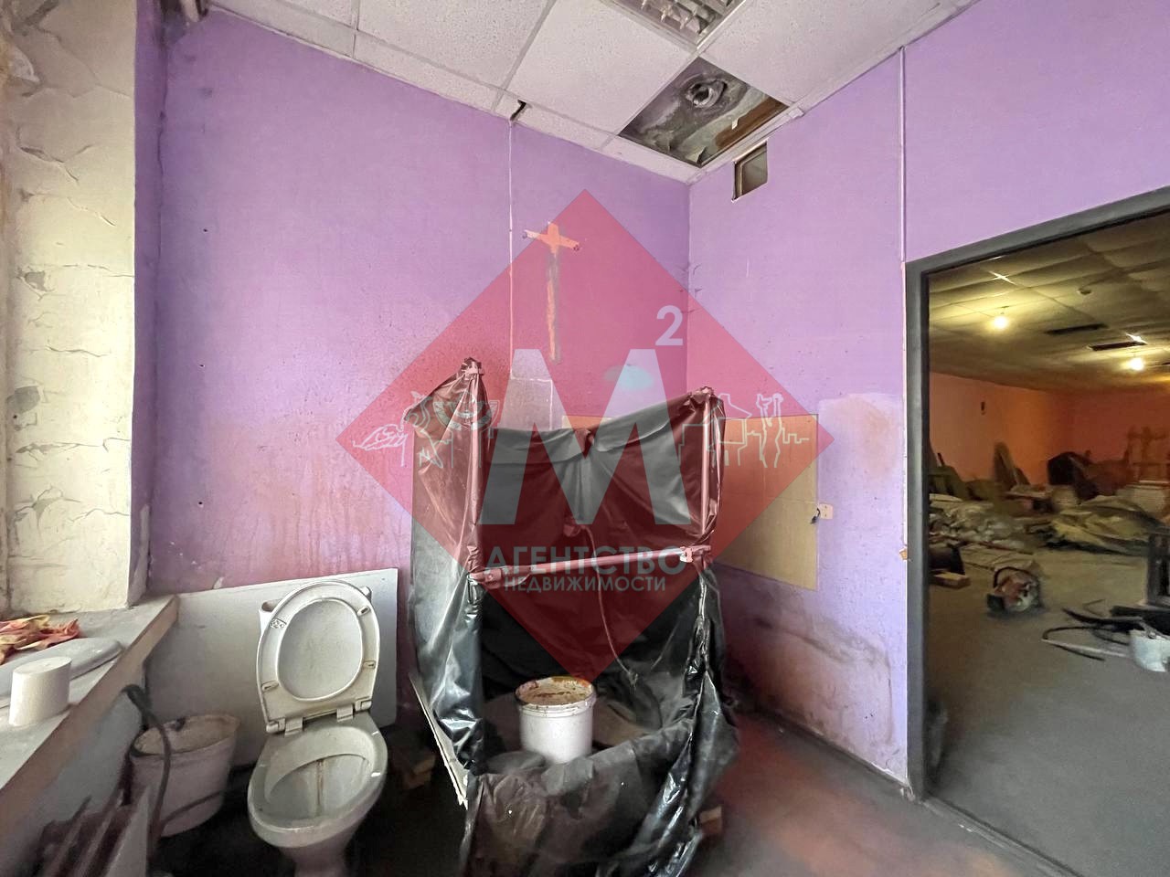 Часть здания в промзоне