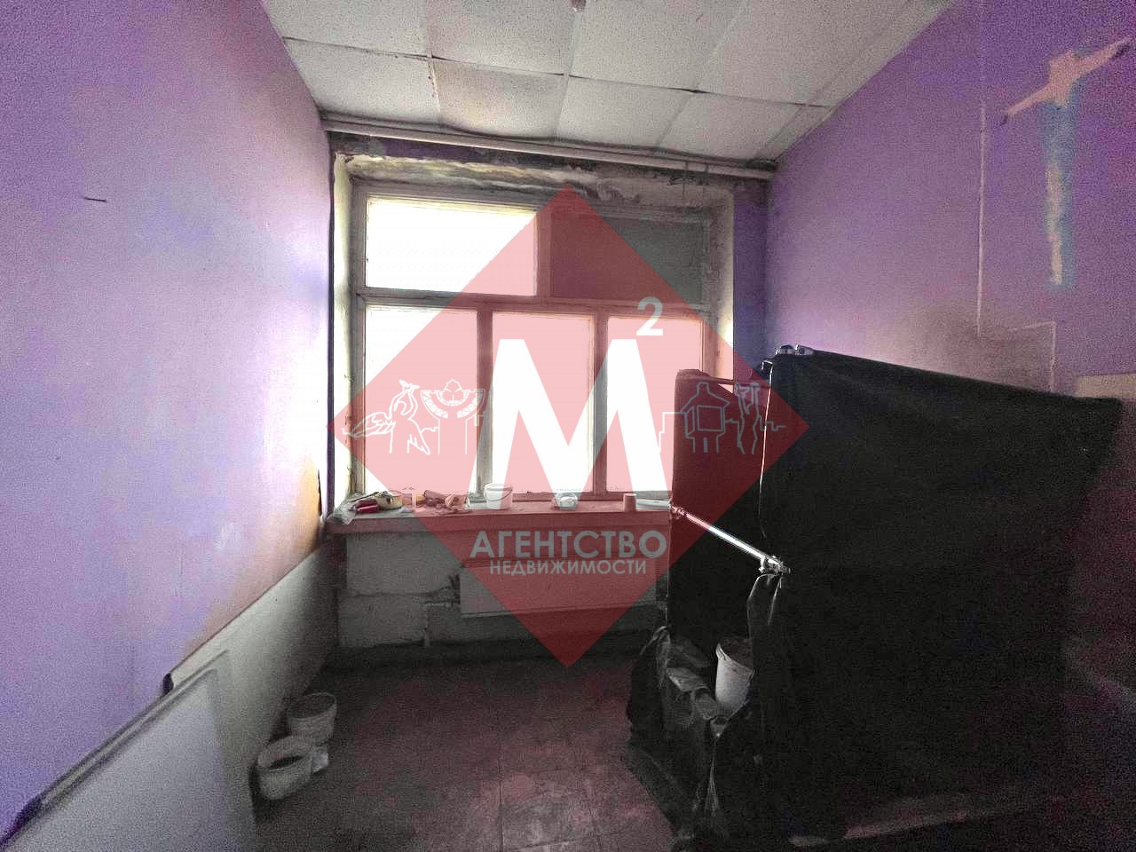 Часть здания в промзоне