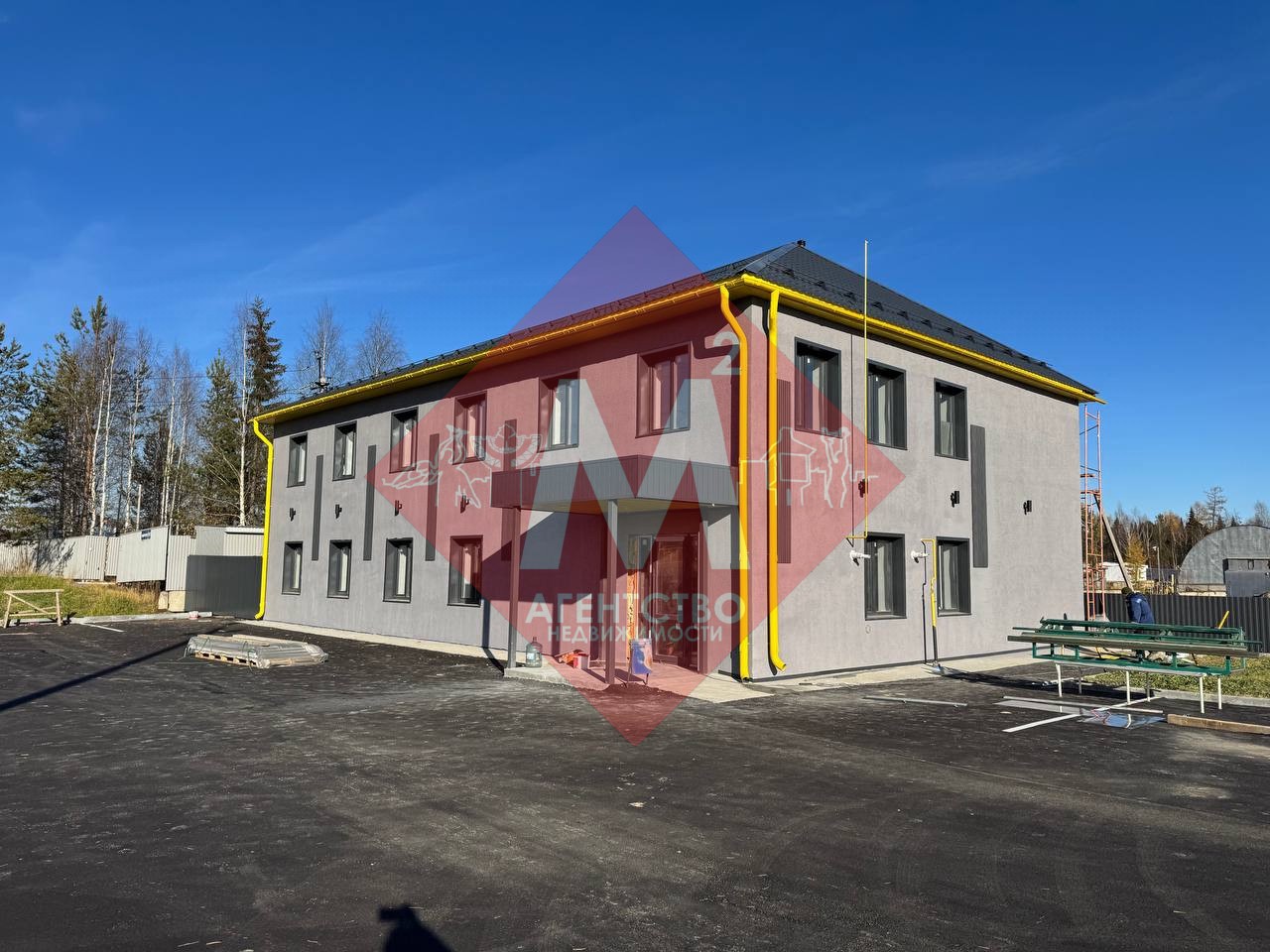 Продам нежилое здание