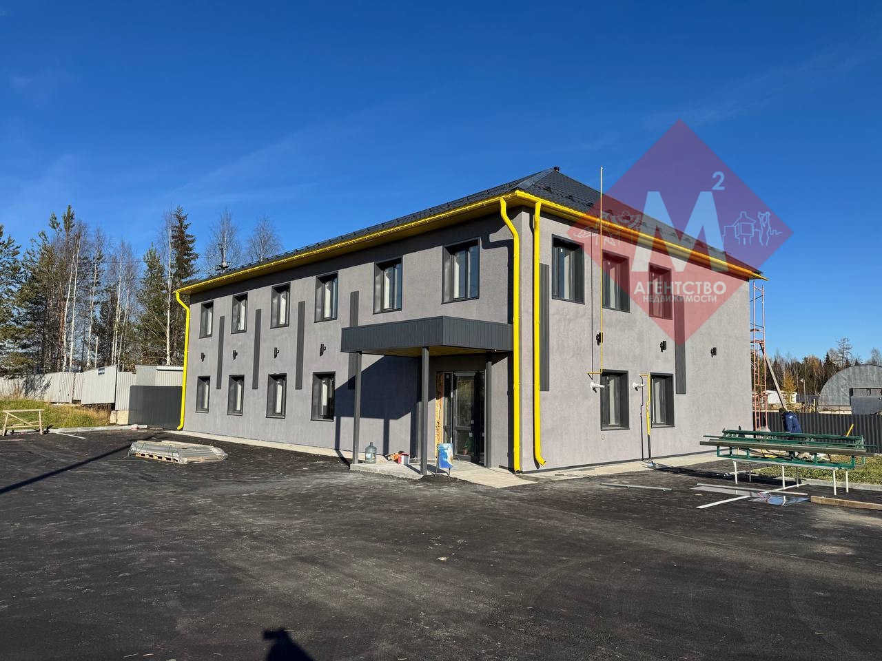 Продам нежилое здание