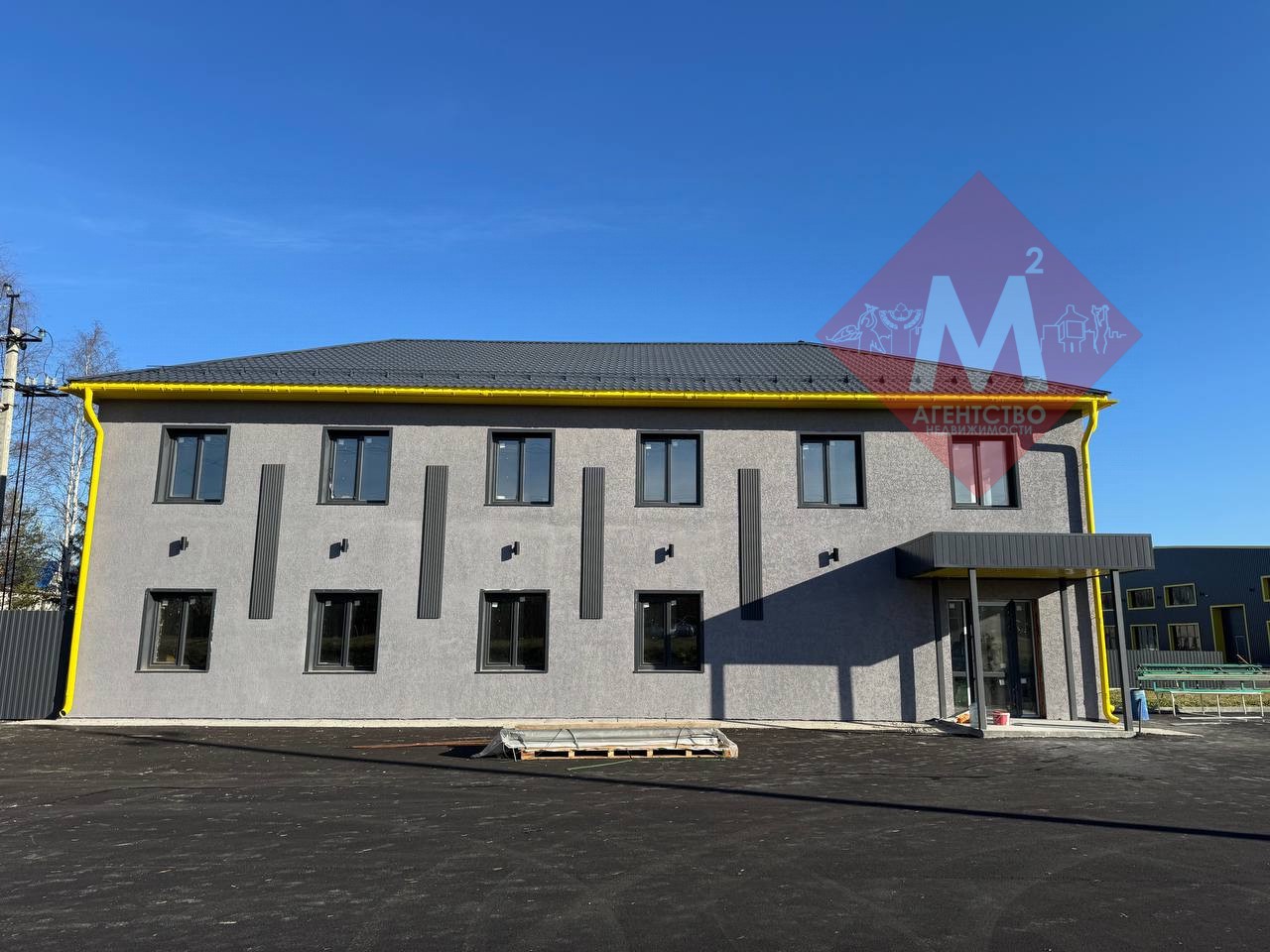 Продам нежилое здание