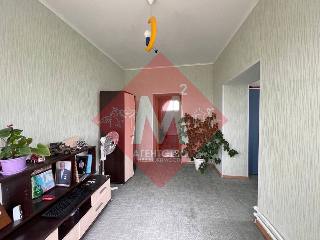 Коттедж с баней и бассейном