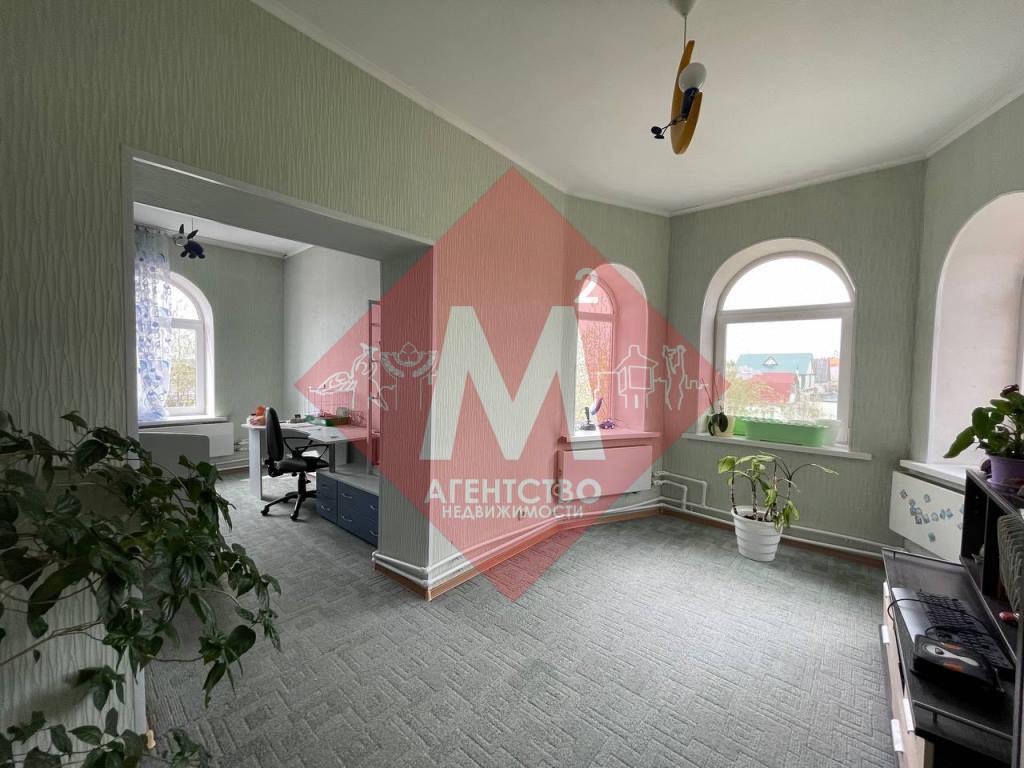 Коттедж с баней и бассейном