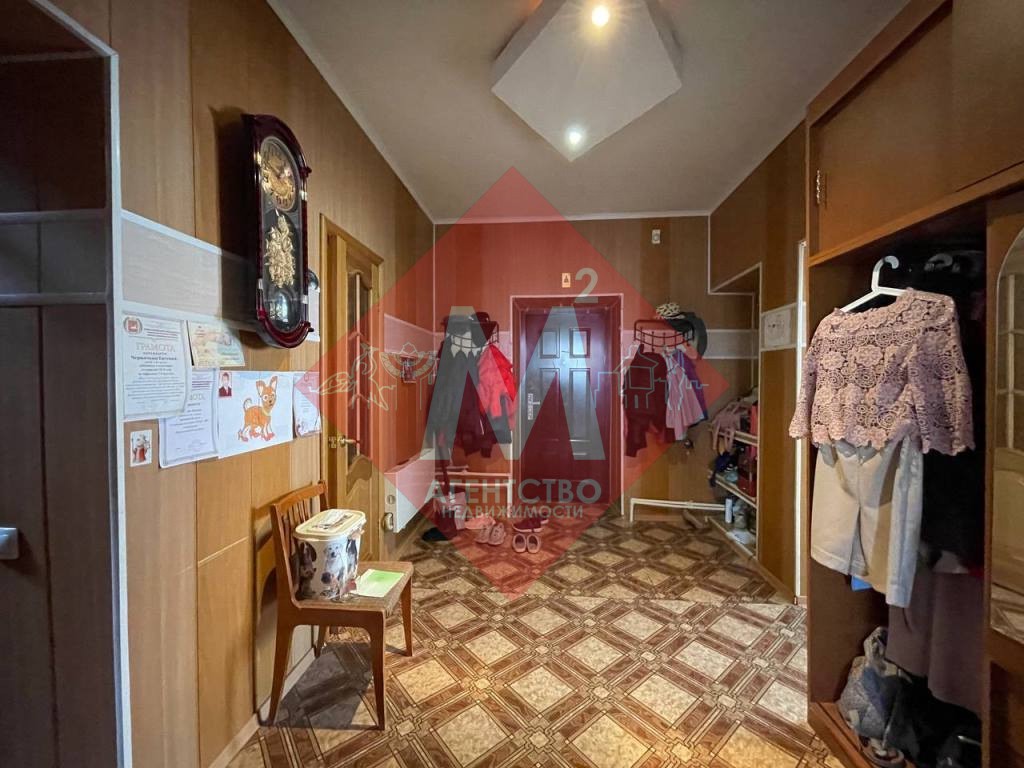 Коттедж с баней и бассейном