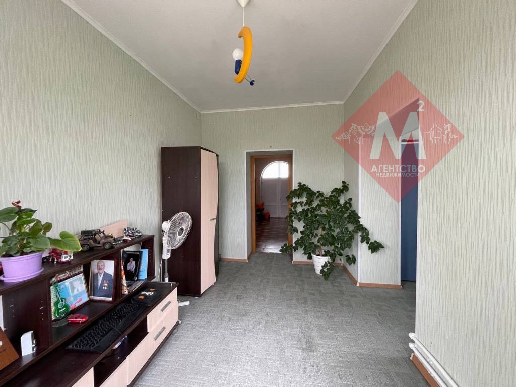 Коттедж с баней и бассейном