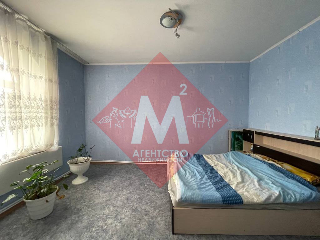 Коттедж с баней и бассейном