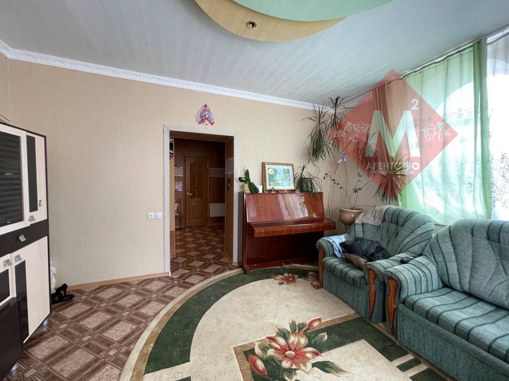 Коттедж с баней и бассейном