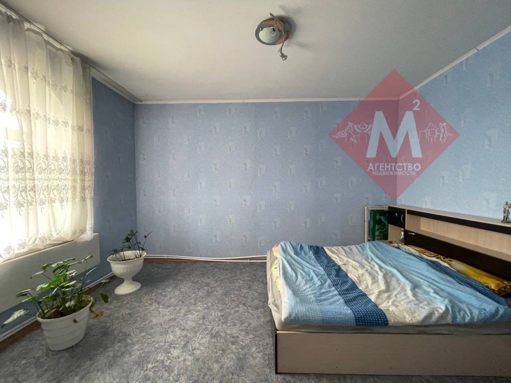 Коттедж с баней и бассейном