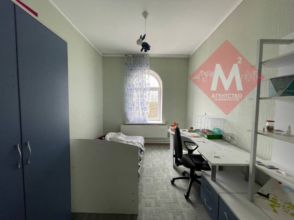 Коттедж с баней и бассейном