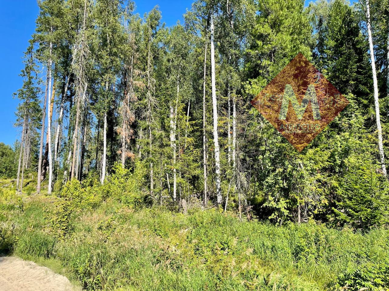 Продается земельный участок