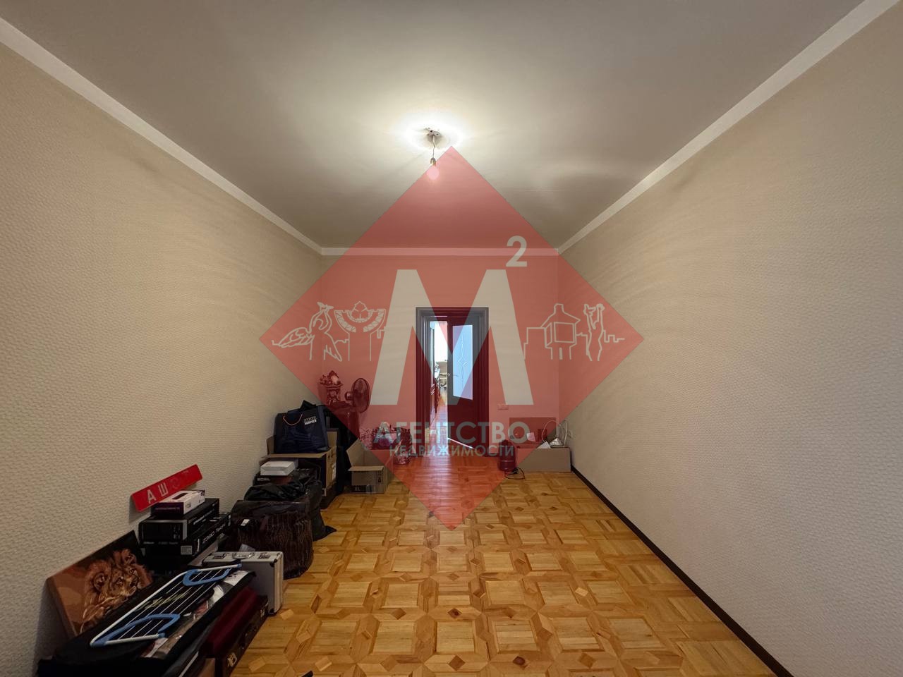 Продаётся двухэтажный дом на учас