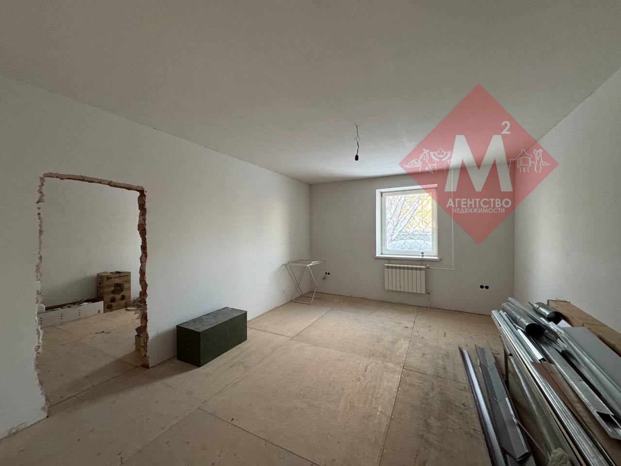 Продаётся двухэтажный дом на учас