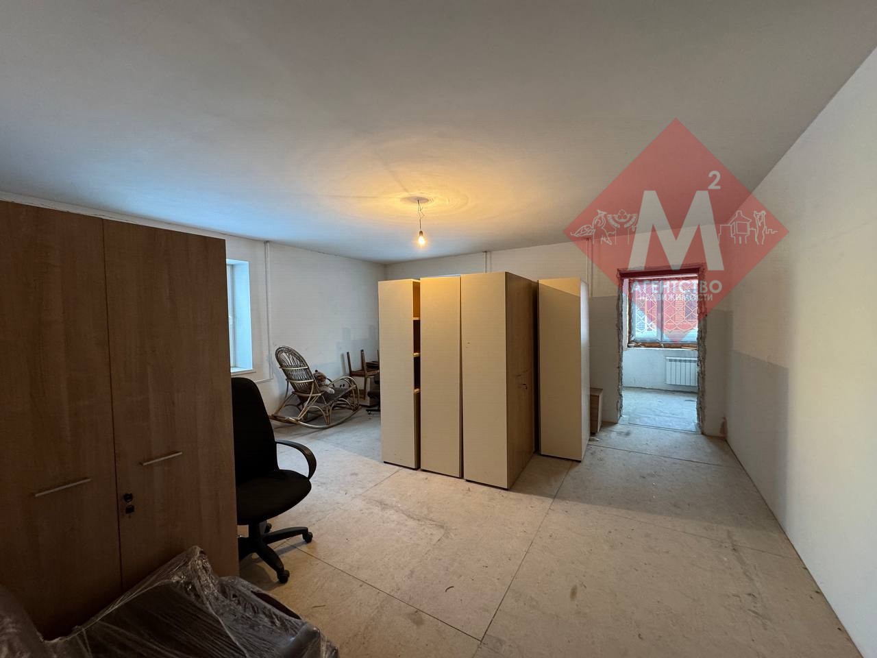 Продаётся двухэтажный дом на учас