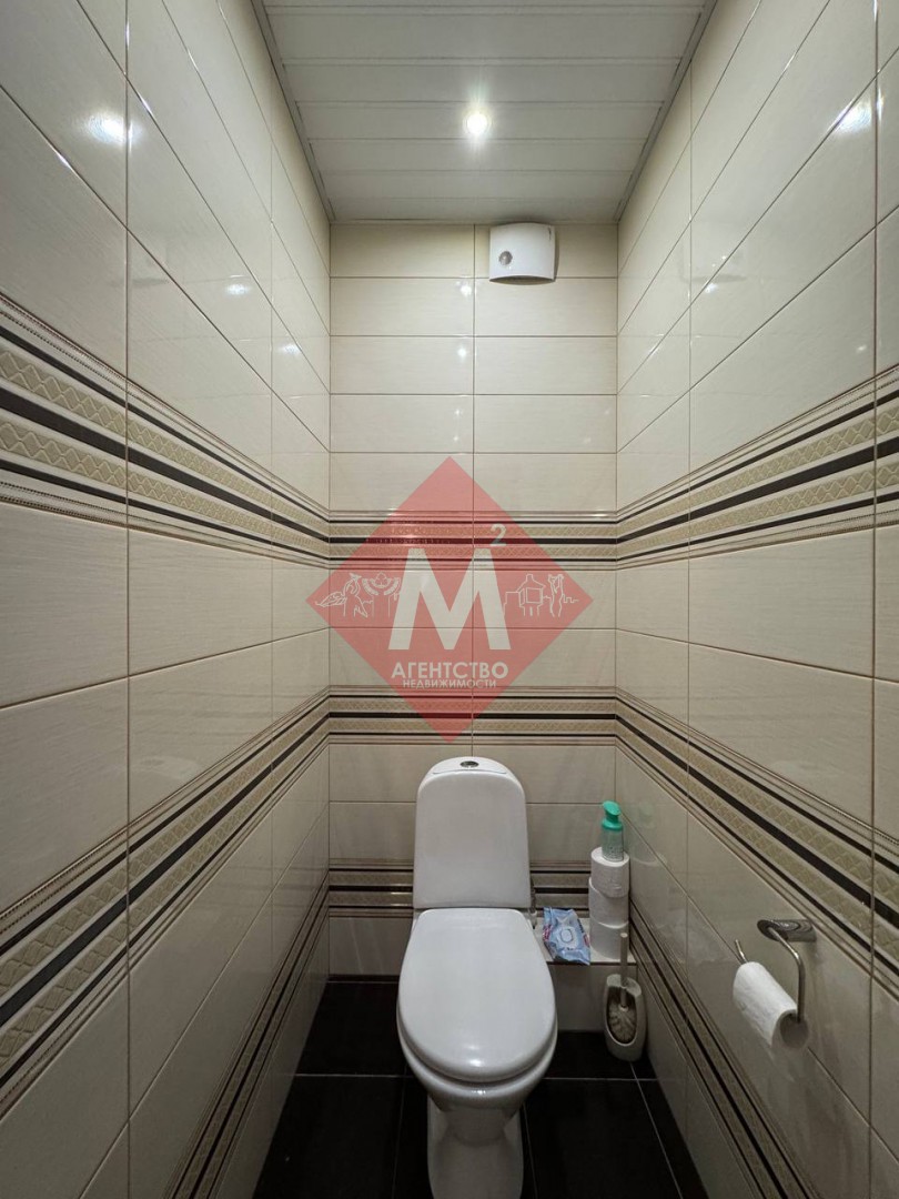 Продаётся двухэтажный дом на учас