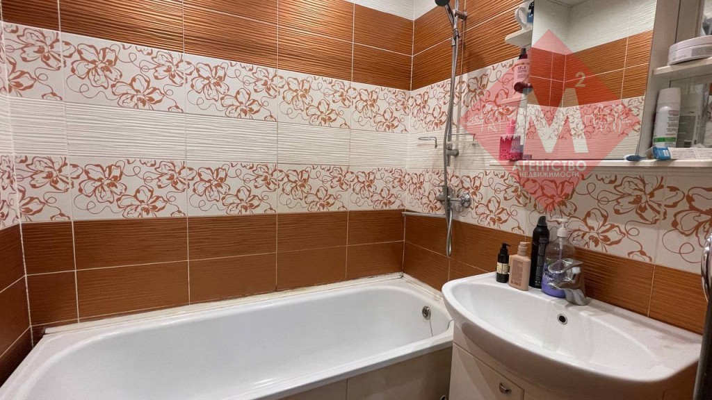 квартира № 124953840