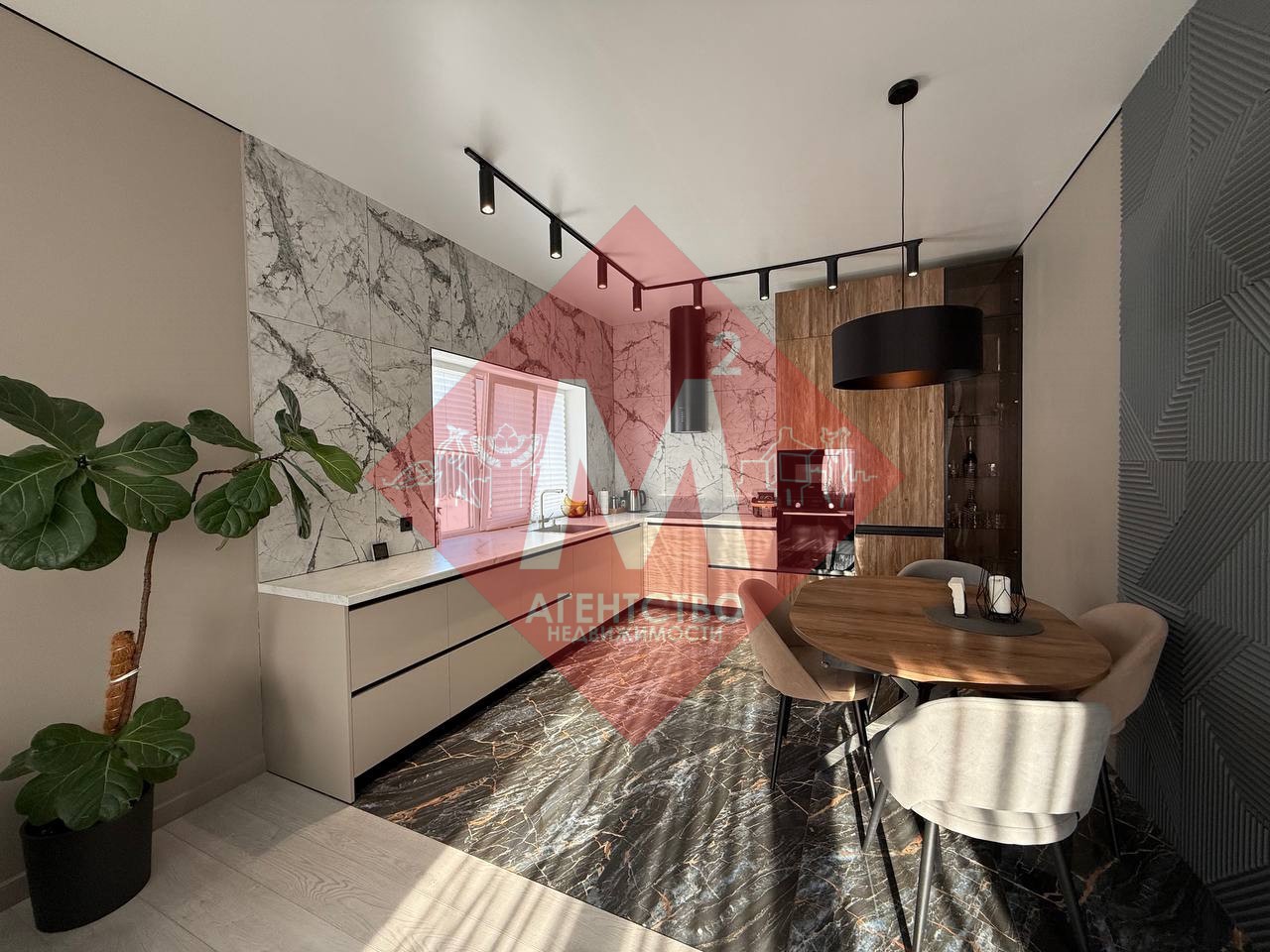 Объект 131953925