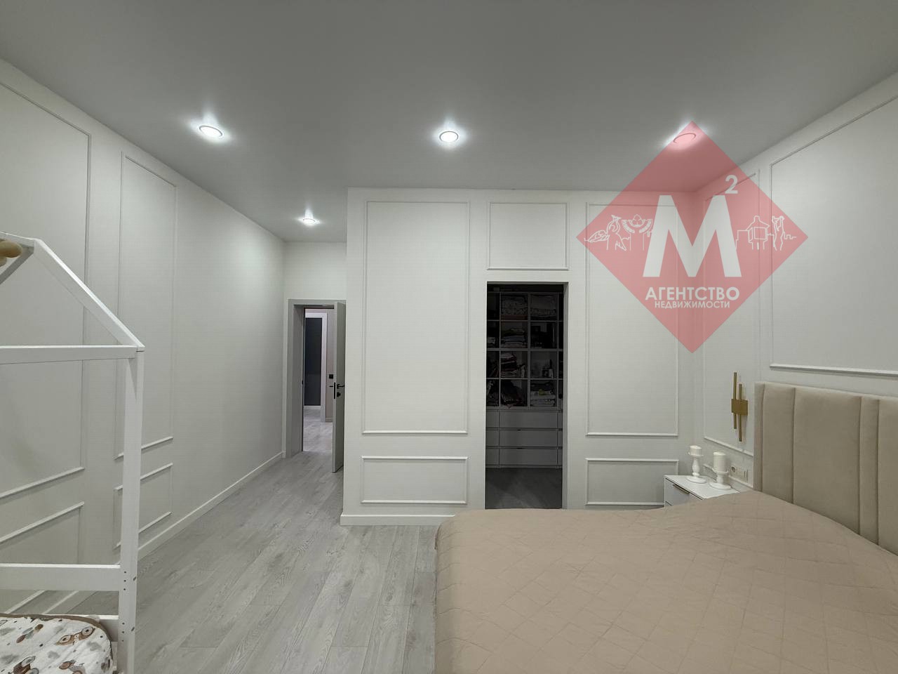 Объект 131953925