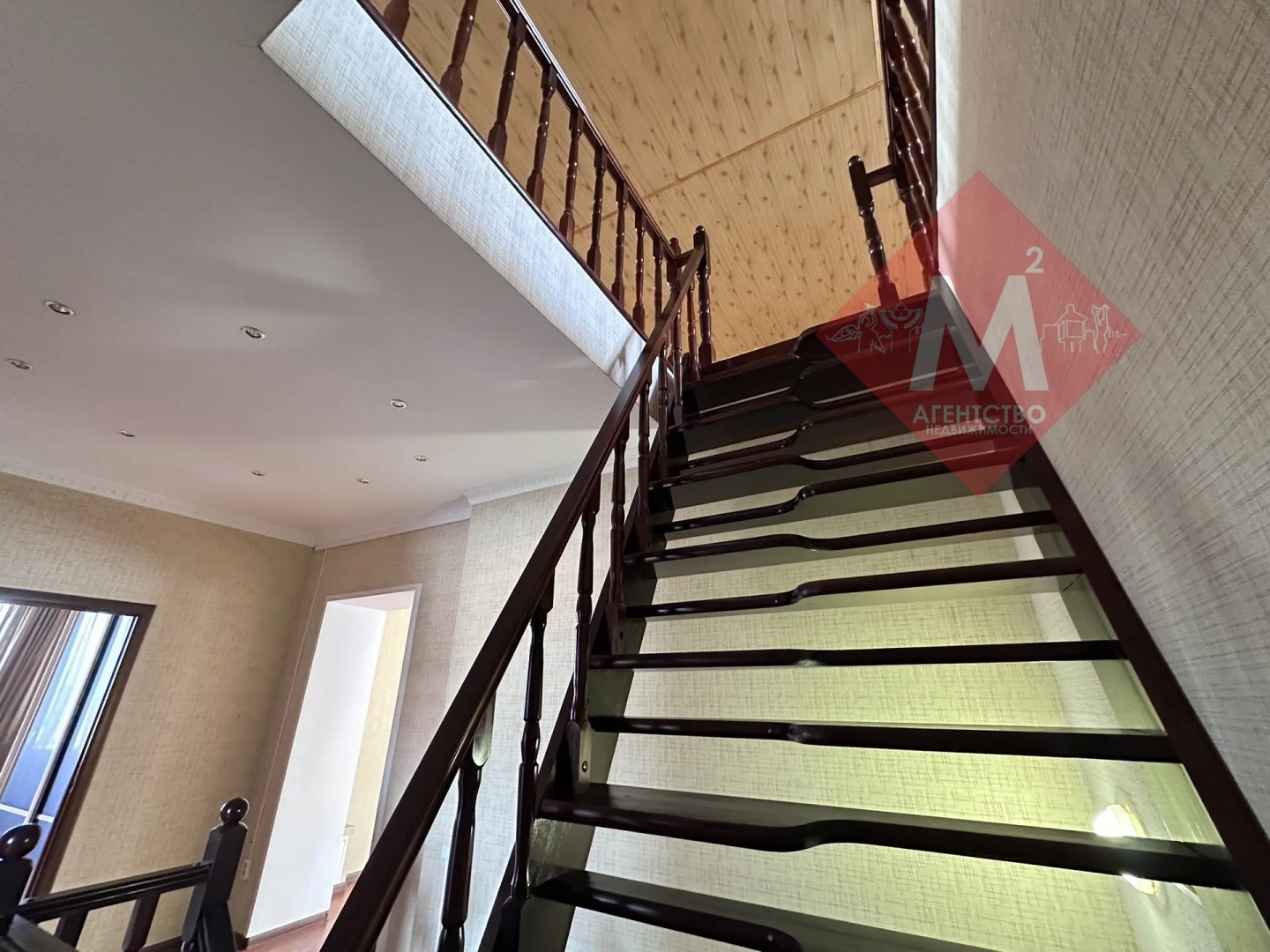 дом № 133695836