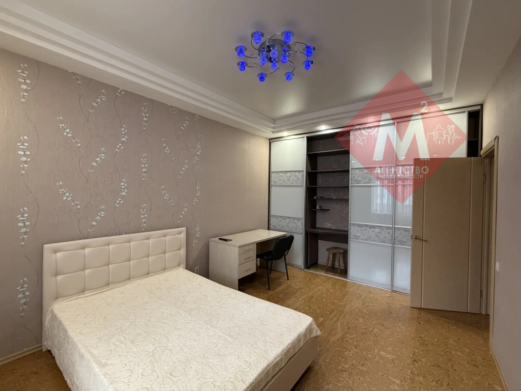 квартира № 135088756