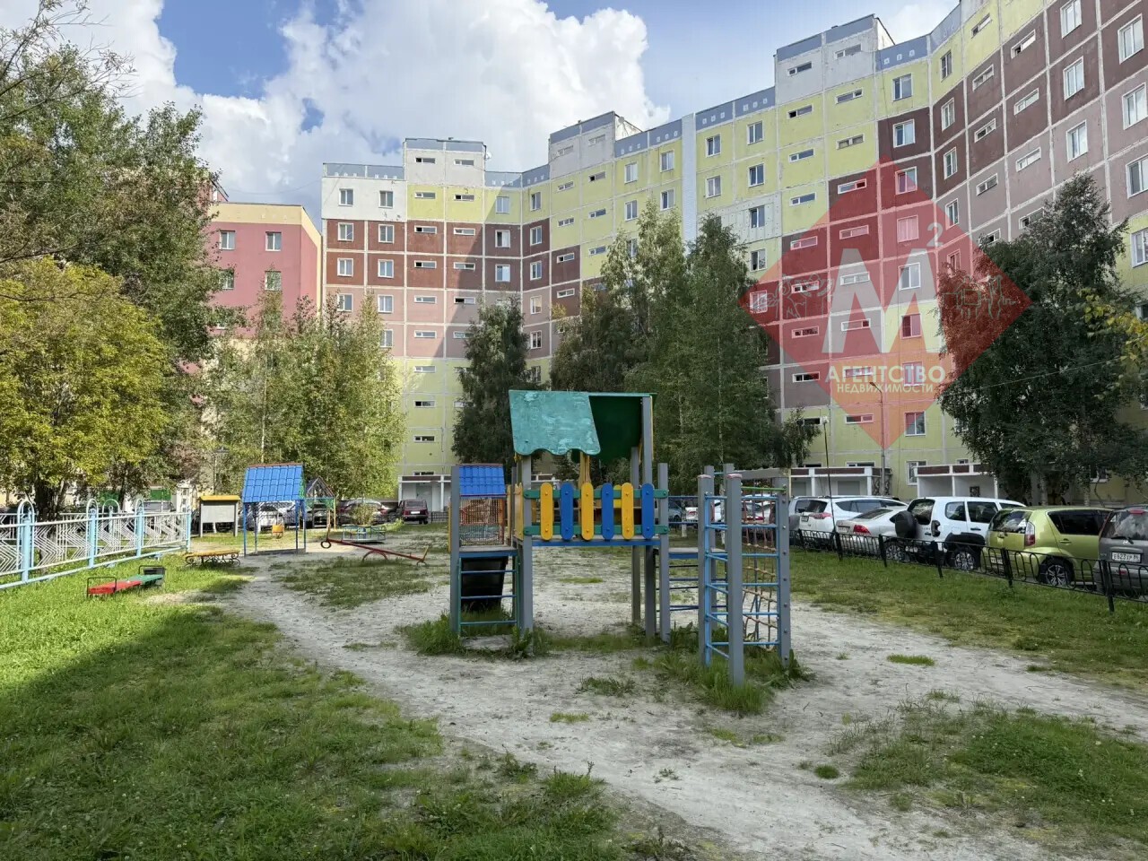 квартира № 143125600